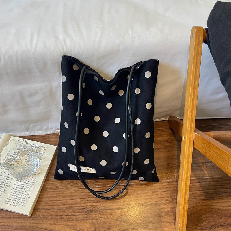 Dot-pattern Shoulder Bag - Ideal for Commuting To Work, Stylish and Casual, with Ample Capacity for A Tote Bag