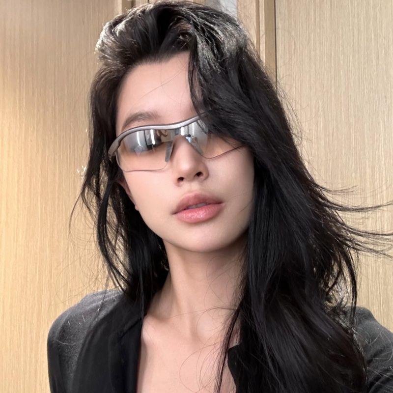 Nachtfahrt Outdoor-Sportarten Radbrille Sonnenbrille Bergsteigen Skibrille Brille Winddichte Brille Sonnenbrille Laufen Marathon