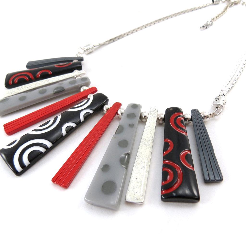 NOA [J2174] - Designer Necklace 'Coloring' Red Gray Black