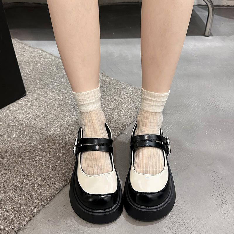 Schwarze College-Stil Muffin-Plateau kleine Lederschuhe Damen 2025 Frühling und Herbst neue höhenerhöhende Mary Jane Schuhe einzelne Schuhe