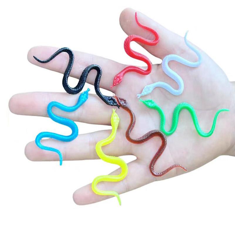 Mini Snake Toys Reptile Animals Figures Fake Snake Gag Gifts Funny Scary Pranks Prop Halloween Decorations Party Favors