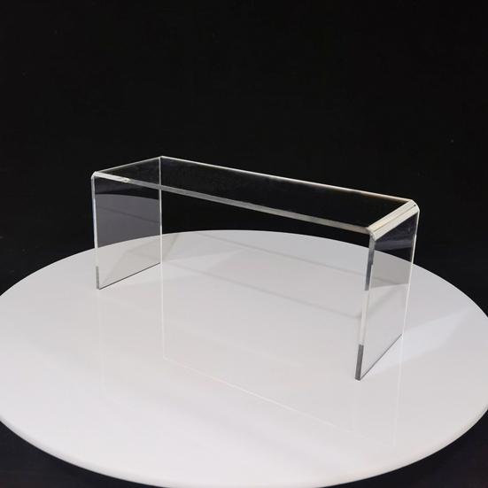 Klarer Acryl-Display-Ständer Rechteckiger Tisch-Display-Ständer Wiederverwendbare Dessert-Ständer Sammlerstück-Regal für Cupcakes Schmuck Kosmetik Mehrstufiger Display