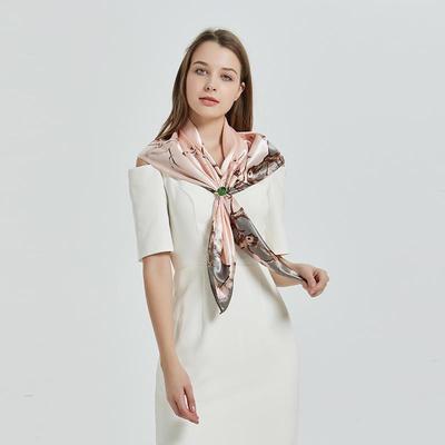 Kadınlar İçin Bahar Ve Yaz Saten Uzun Eşarp Güneş Koruyucu Şal Moda Güzellik Sahnesi Saten Uzun Eşarp Çok Yönlü Seyahat Eşarbı