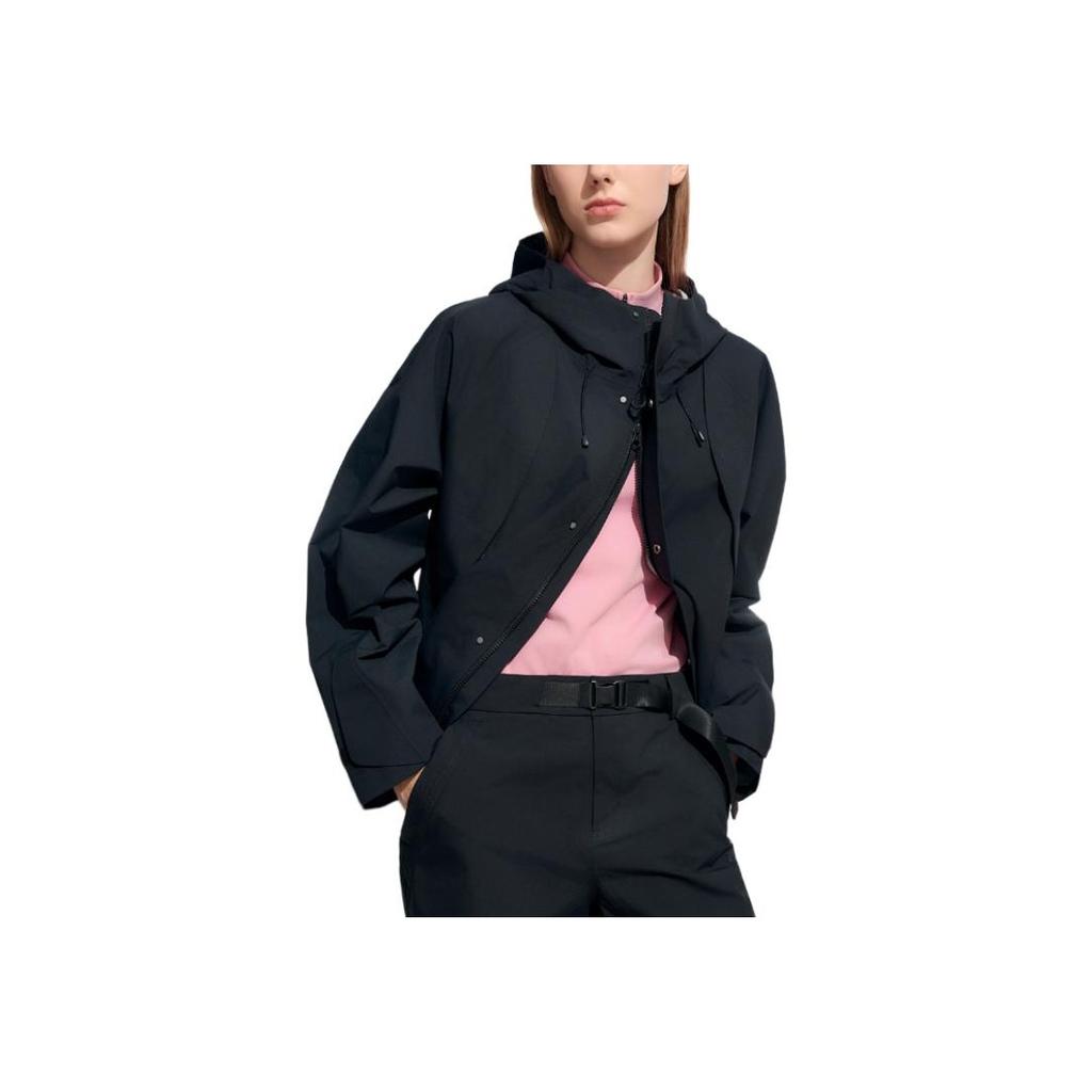 New FILA Fitness Hiking Water-Resistant Windproof Breathable Wear-Resistant Rainproof Windbreaker Jacket Unisex Jet Black A51M441703F-BK