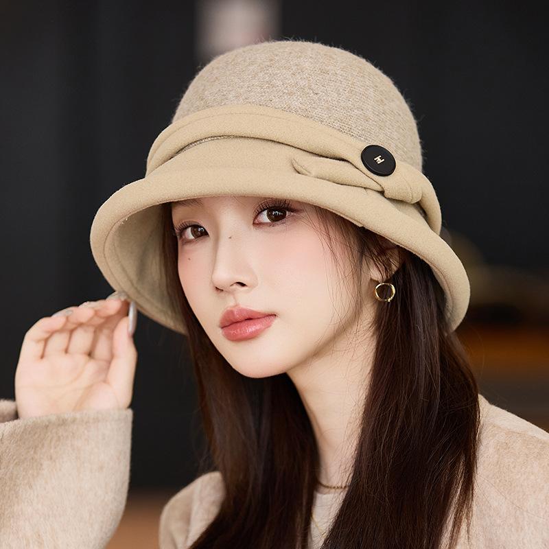 Mom hat lady autumn and winter show face small bucket hat retro versatile top hat in the elderly winter warm basin hat
