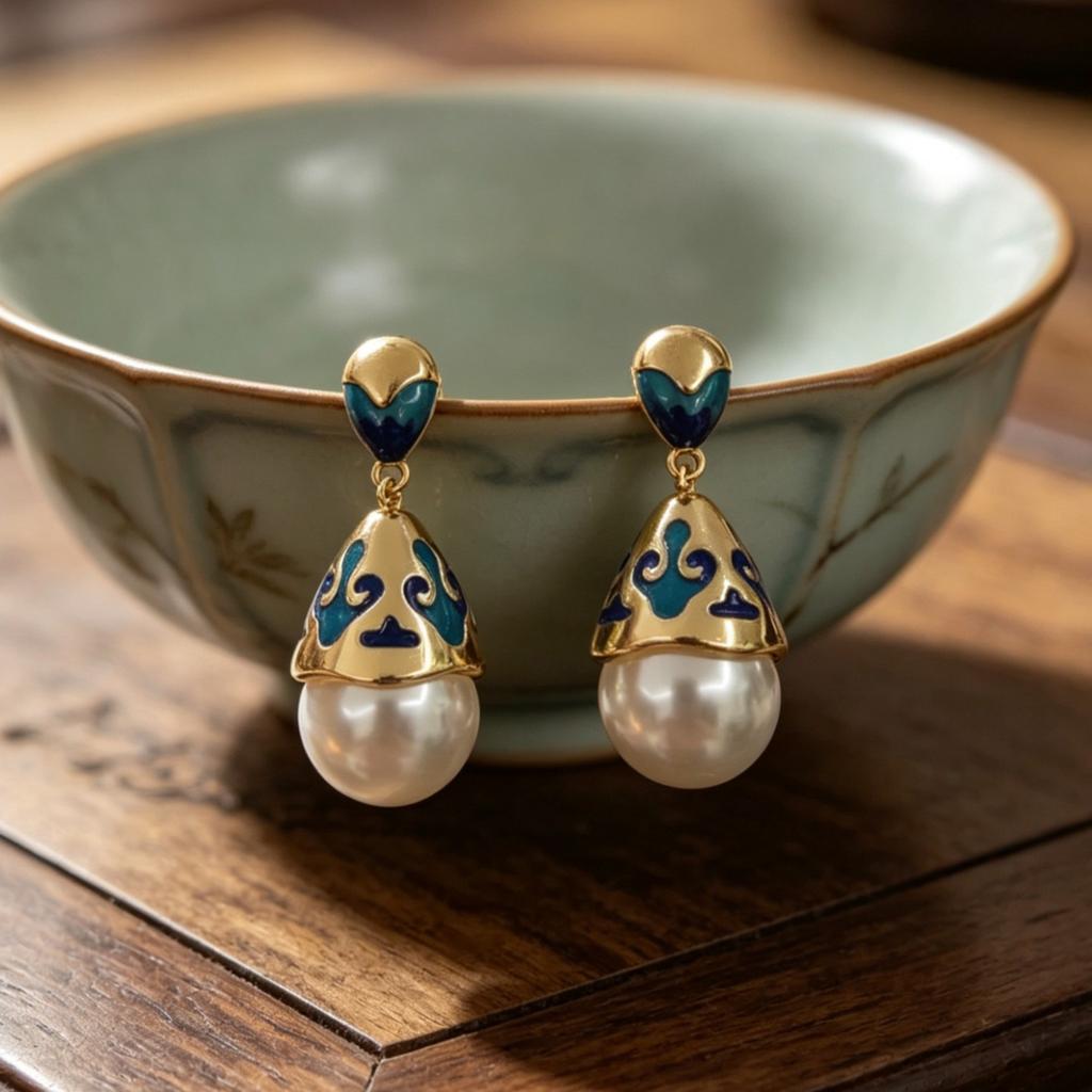 Blue Oil Painting Drip Glaze Ink Painting Palace Style Water Drop Pearl High-end Light Luxury Enamel Women's Earrings