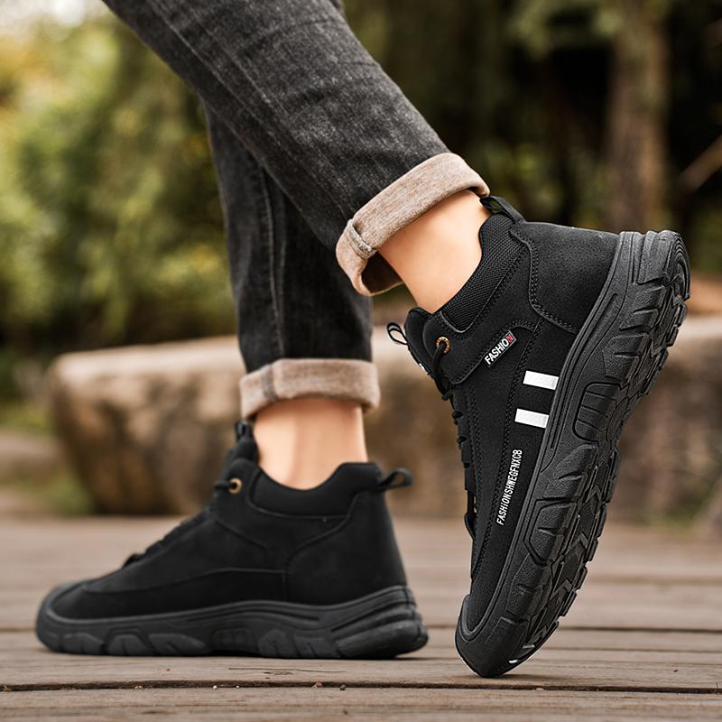 Fashion Men Retro Trendy Short Boots Outdoor Work Mountaineering Fashion Versatile Casual Sports Shoes Thick Soled Wear Resistant Shoes
