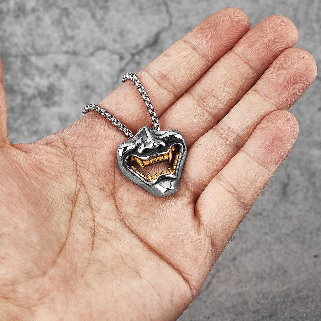 Samurai Fangs Demônio Aço Inoxidável Colares Masculinos Pingente Corrente Gótico Punk para Namorado Joias Masculinas Criatividade Presente Atacado