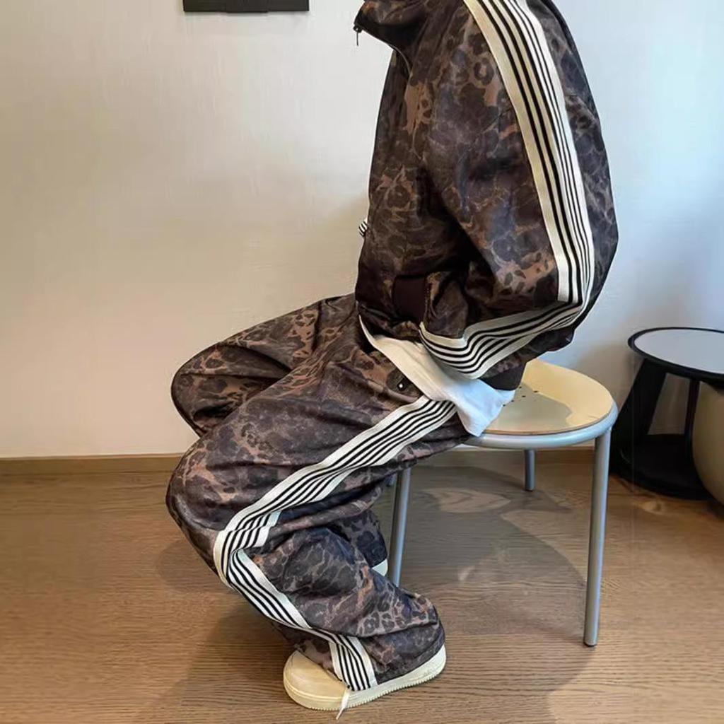 2024 Men's Retro Leopard Print Streetwear Tracksuit Jacket and Sweatpants