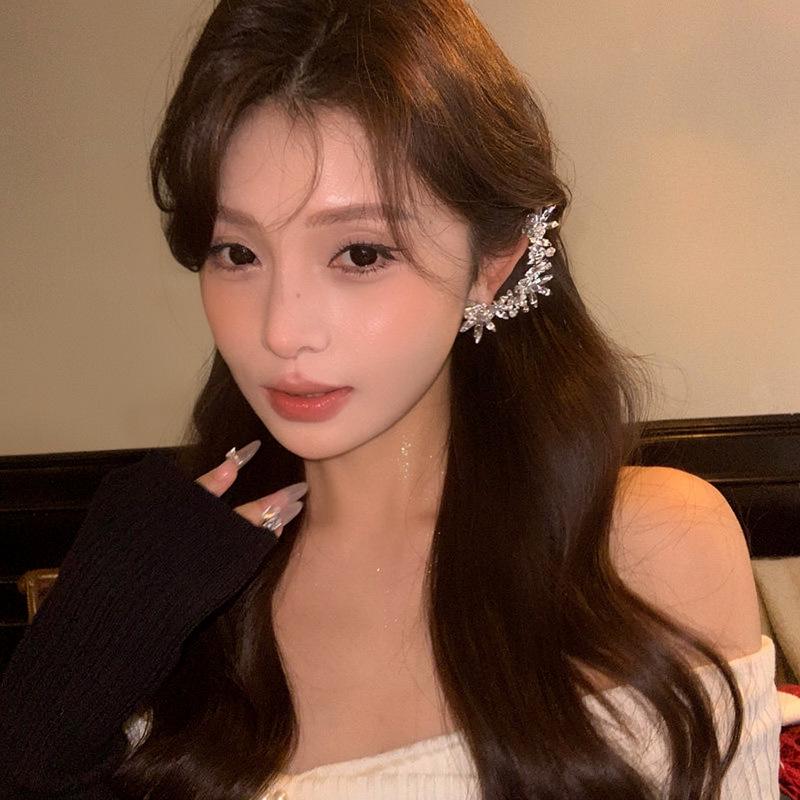 Irregular Zirconia Shimmer Ear Clips: Luxurious, Versatile Earrings for Women