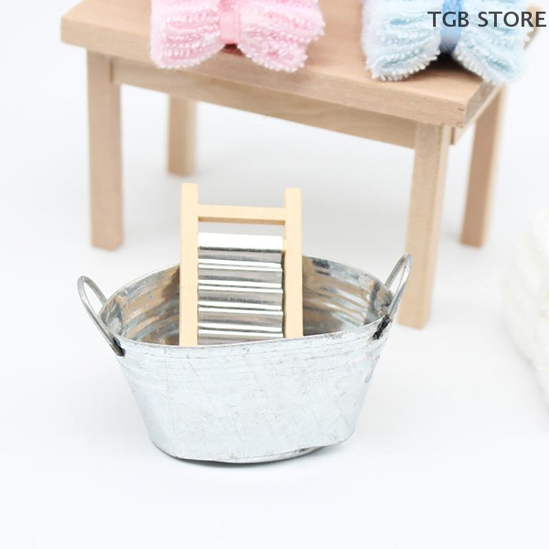 1 Pcs Bathroom Model Decor Toy Accessories Miniature Simulated Bathroom Golden Mini Faucet Model Toys 1/12 Scale Dollhouse