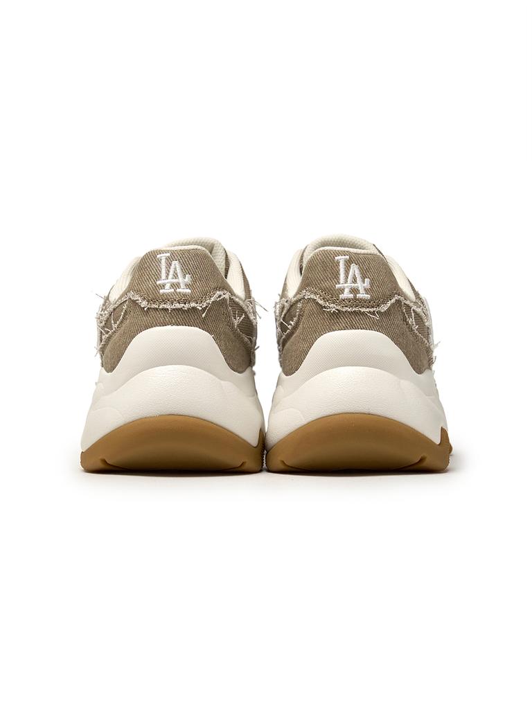 Mlb Big Ball Chunky Vintage Cursive La (Beige)
