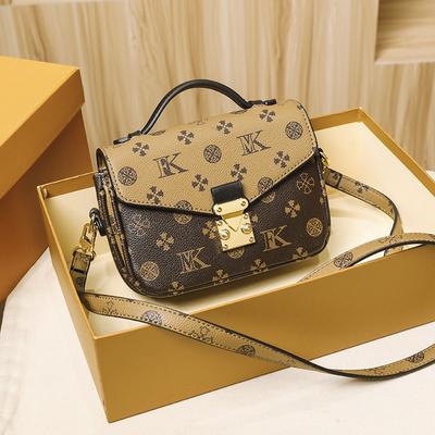 Premium Texture Printed Bag Women's Winter New Trendy Versatile Messenger Bag Fashionable Shoulder Small Square Bag
