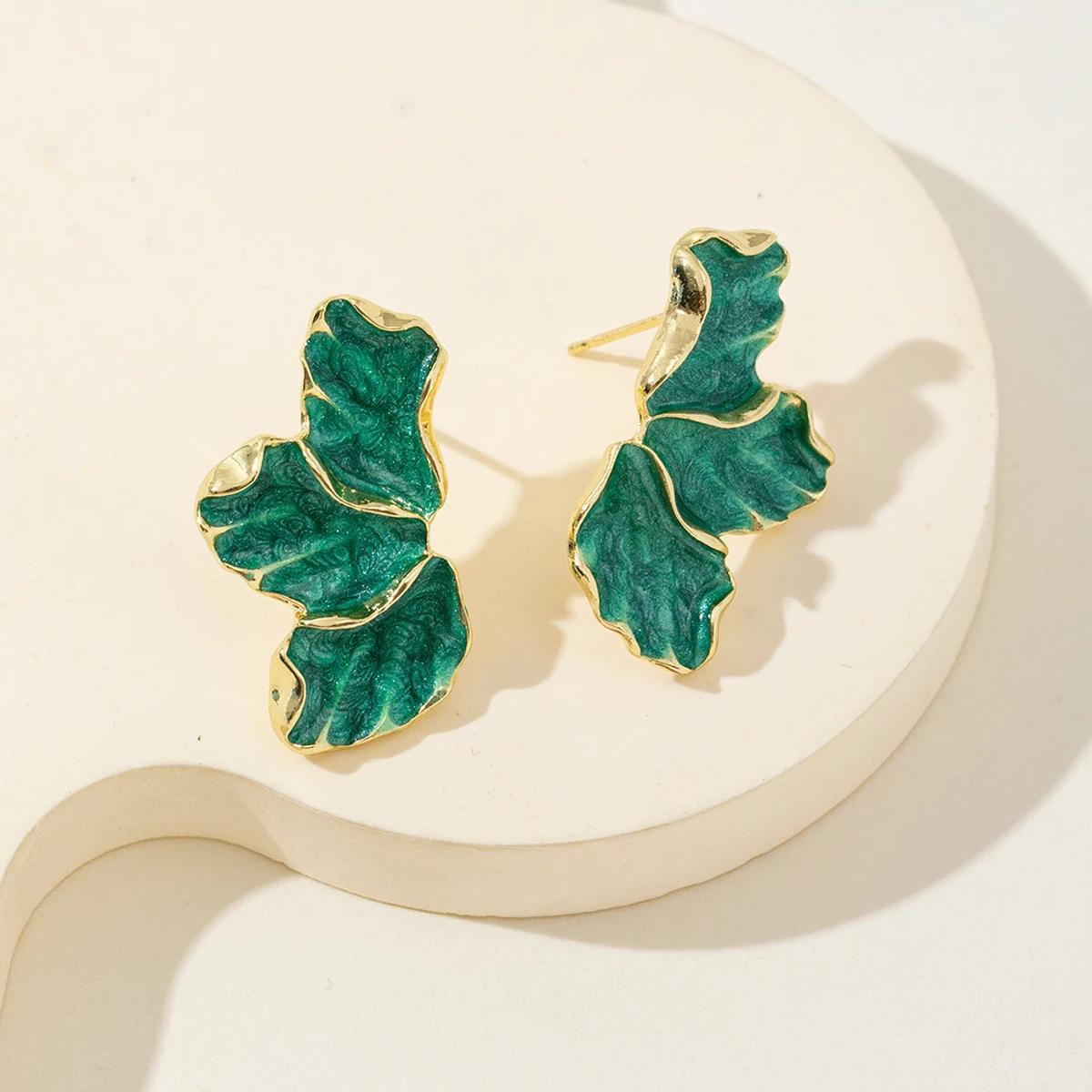 

Hibiscus Dropped Glaze Flower Stud Earrings for Women Girl French Vintage Fashion Accessories Wedding Romantic Zircon Gifts