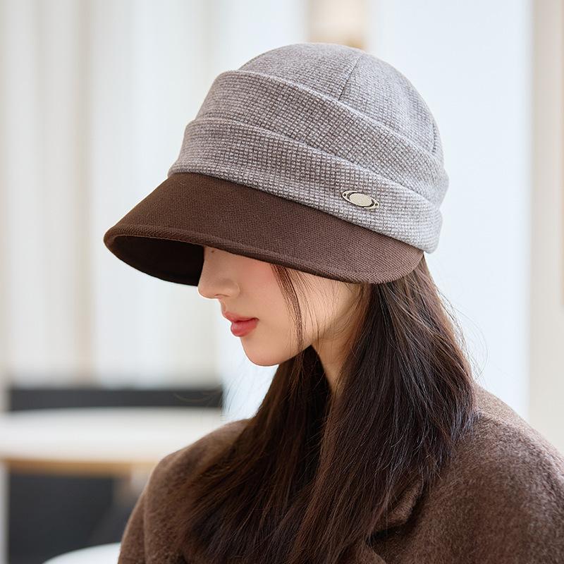 

Новая плиссированная шляпа для верховой езды, осенне-зимняя повседневная модная ветрозащитная шляпа, женская теплая шапка One Size кофейный