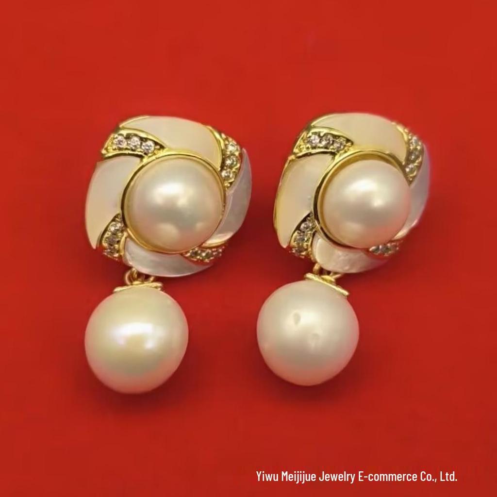 Korean-Style Pearl Rabbit Ear Stud Earrings - Trendy, Versatile Fashion Accessories