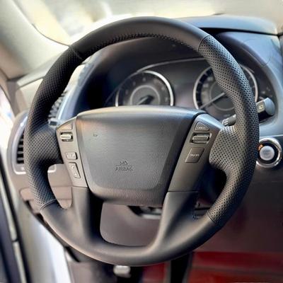 For Infiniti QX56 QX80 Hand-stitched Non-slip Black  Leather Car Steering Wheel Cover