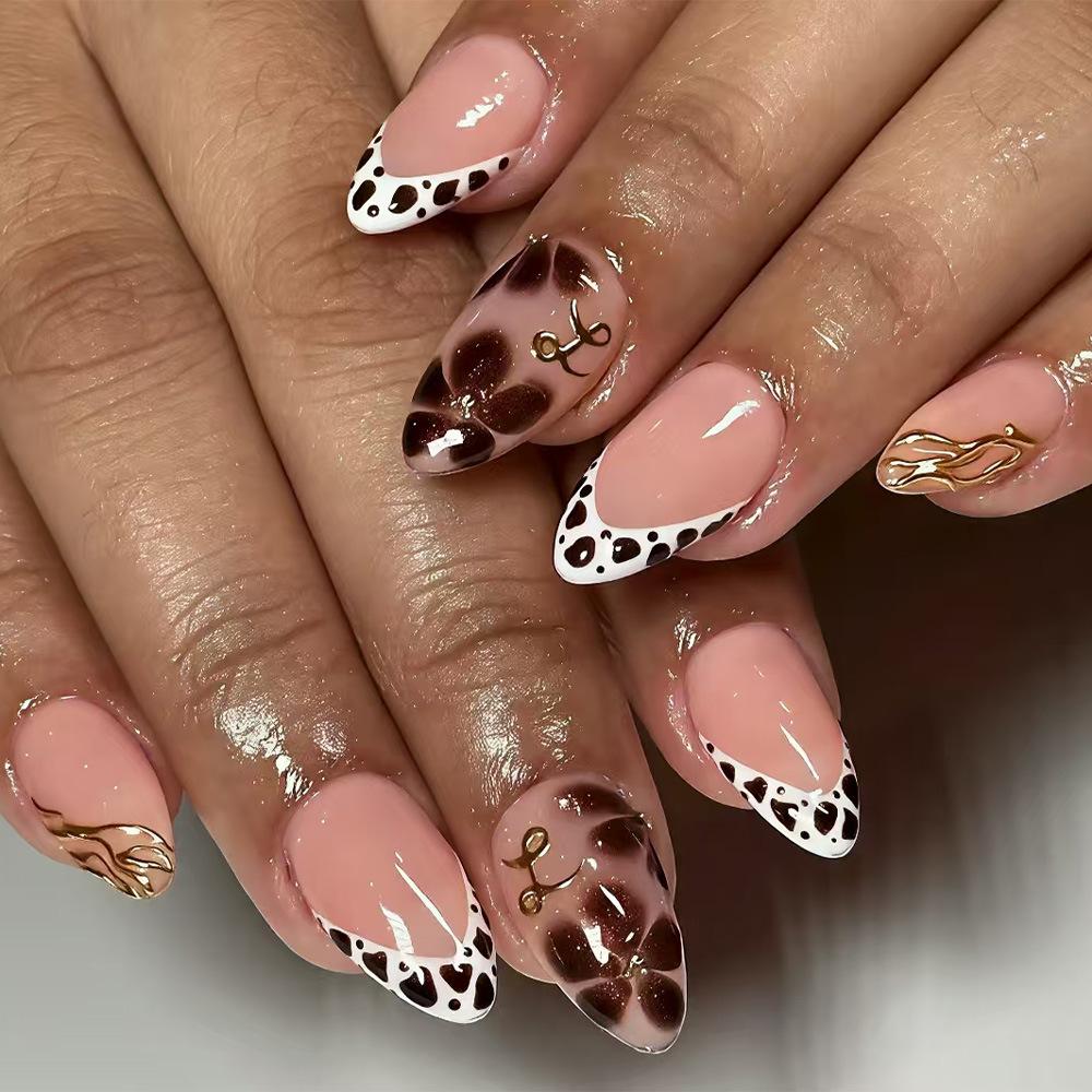 24 Stück Herbstbraune Französische Ovale Falsche Nägel Süße Schleife Polka Dots Muster Ovale Fake Nägel für Damen Mandel Press-on Nägel Spitze