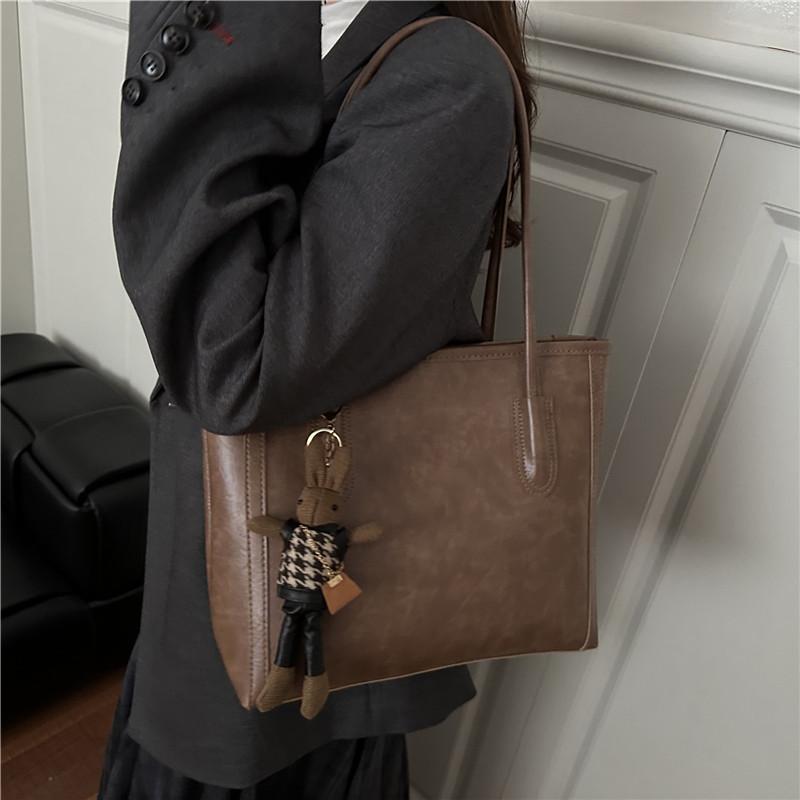 Fashion Tote Bag For Women With Pu Material And Top Zipper Closure For Daily Use