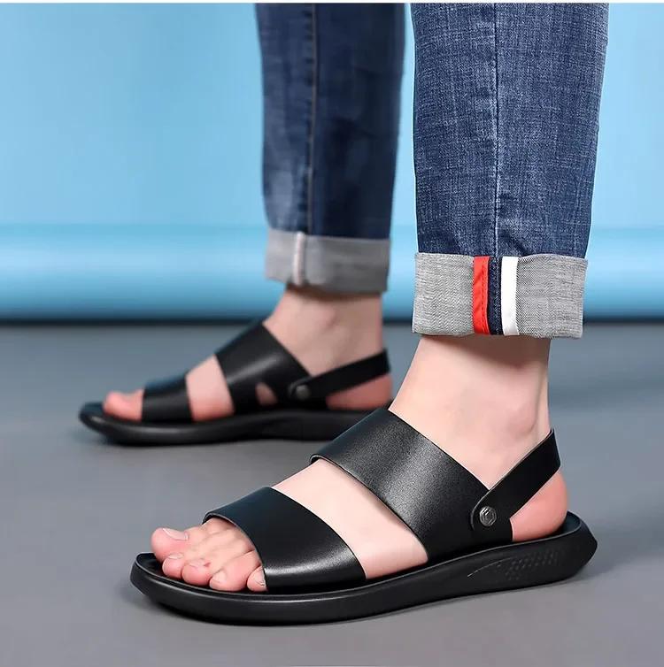 Novos sapatos da moda para homens, sandálias de couro genuíno de verão, sapatos casuais de couro da moda, sapatos de praia legais de rua