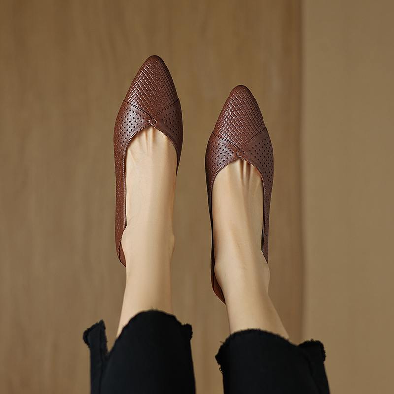 Krazing Pot Schafsleder Frühling Sommer Größe 41 Dicke Niedrige Absätze Damen Spitz Zehenbereich Hohle Dekoration Atmungsaktiv Slipper Pumps