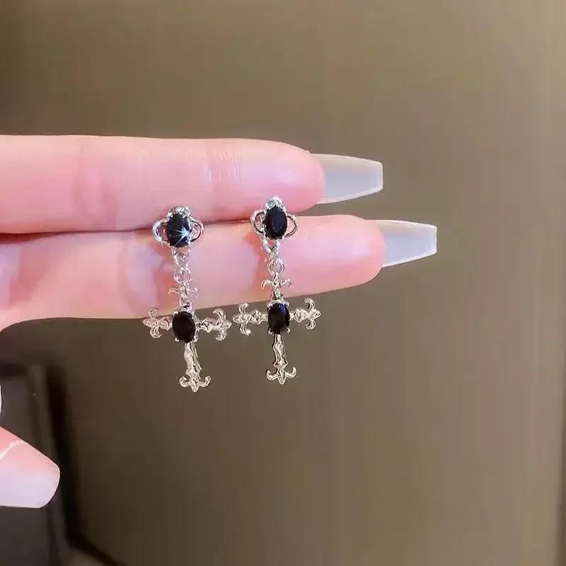 

1PAIR Gothic Cross Black Drill Drop Earrings Women Luxury Punk y2k Jewelry Creativity Fashion Gorgeous Statement Jewelry Earring Gift чорний