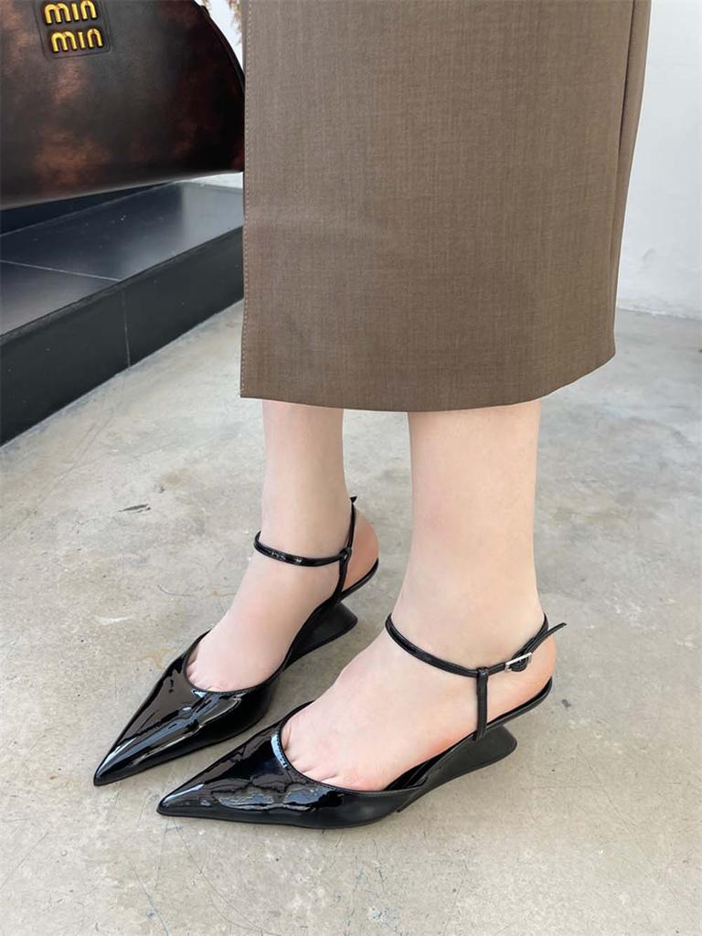 fashion Pointed Toe Women Sandals 2024 New Arrivals Fashion Dress Shoes Wedge Heeled Ankle Strap Black Red Orange White Fashion Sandals