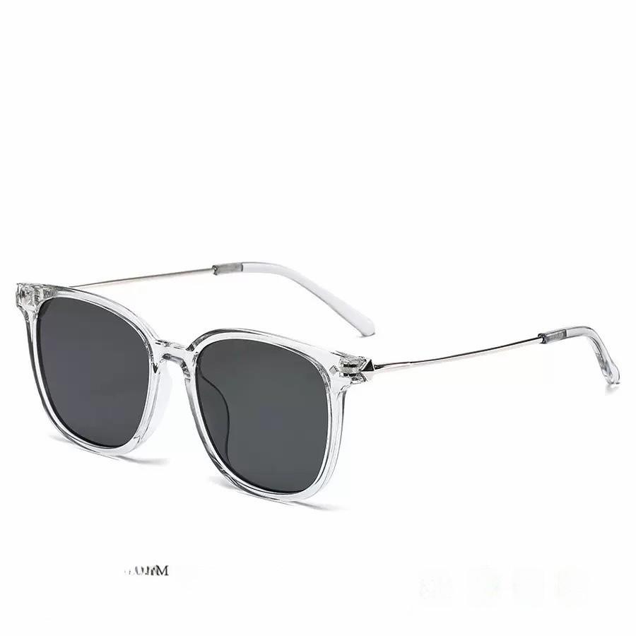 Uv400 Square Sunglasses For Driving With Pc Lenses And Metal Frame For Fashion Enthusiasts