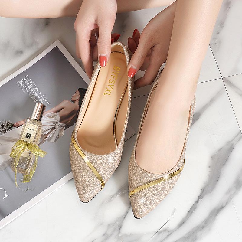 Damen Plateau-Loafer mit spitzer Zehenpartie und Paillettenstoff - Neuer Modestil 2025