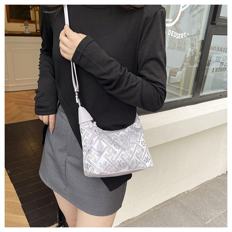 New Chinese Style Bucket Bag Fashionable Crossbody Shoulder Purse for Women CLE