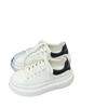 Huge good-looking classic little white shoes women's thick soles increase in height and lightweight 2025 new autumn versatile leather soft soles casua