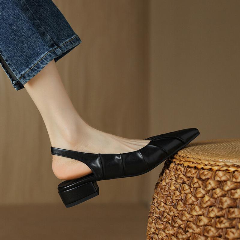 

Летняя женская сумка голова задняя пустые сандалии повседневные однотонные с острым носком закрывающие ногу новые сандалии на плоской подошве 39 чёрный