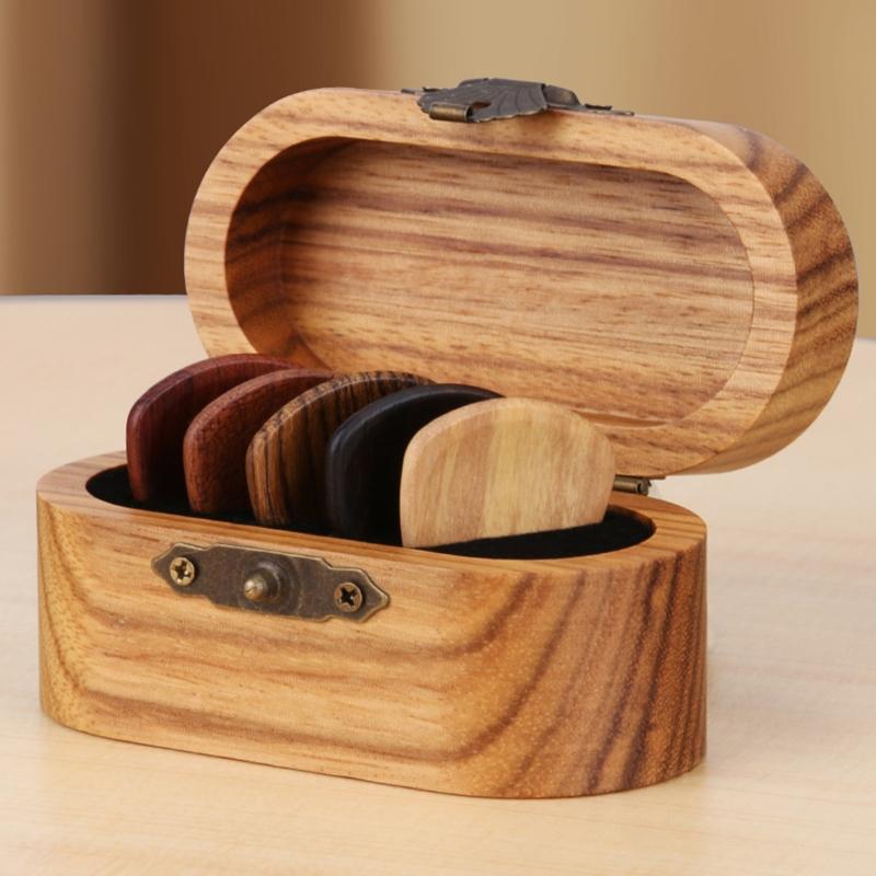 Wood Acoustic Guitar Pick Plectrum Hearted Shape Picks Wood, Handmade, Groove Design,Excellent Gift