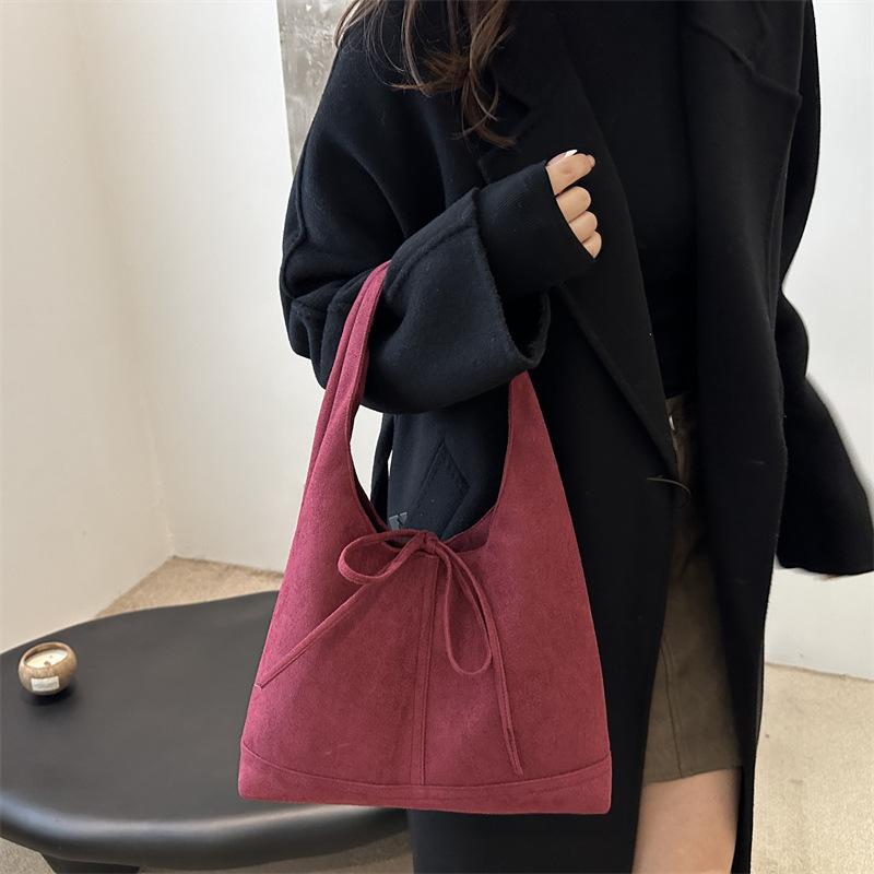 Vintage Shoulder Bag Solid Color Fashi Underarm Bag Large Capacity Handbag Versatile Women'S Bucket Bag For Travel Shopping