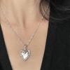 High-End Retro Heart Pendant Necklace for Women, Fashionable Clavicle Chain, Internet Celebrity Style