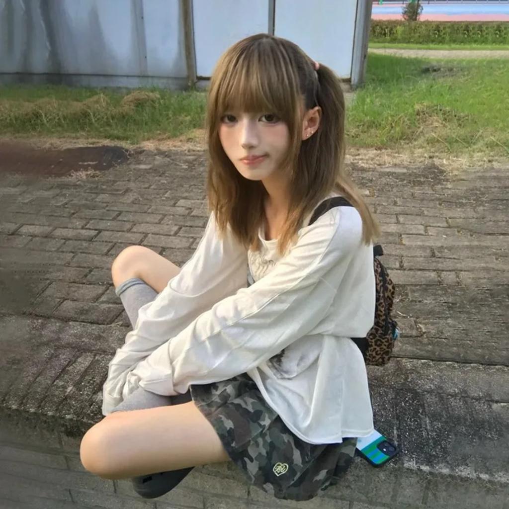 تي شيرت ياباني Y2k بنقشة بانك جماليات جرانج قمم ممزقة عتيقة مبتذلة 2000s تي شيرت بأكمام طويلة ريترو أمريكي