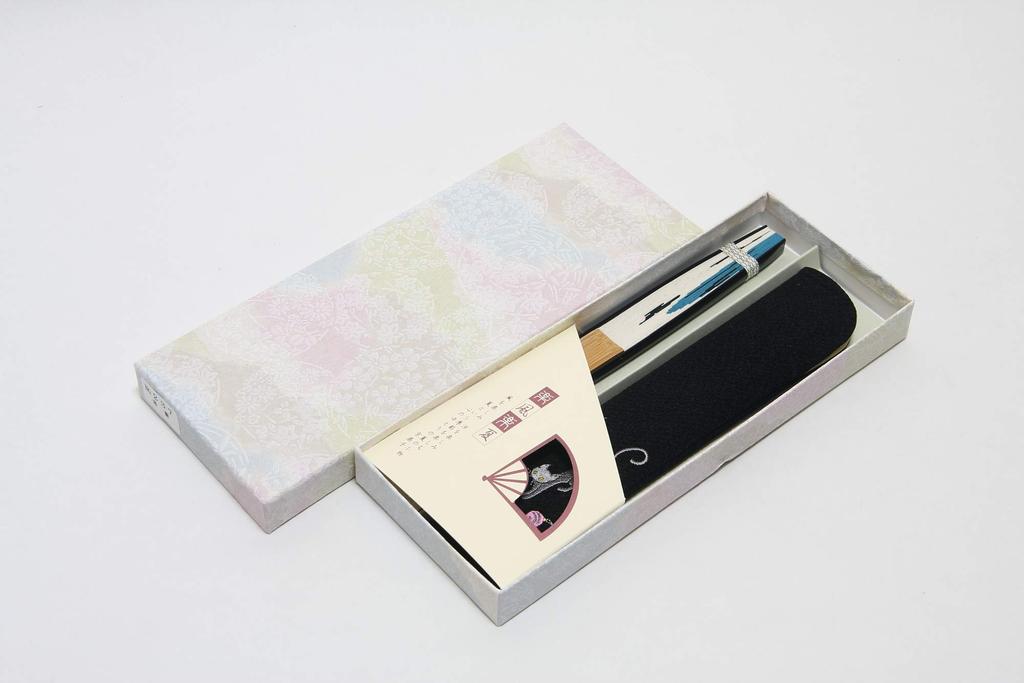 Folding Fan with Fan Gift Box Made In Japan [Hasegawa] Women's Case, Included, (Black Cat)
