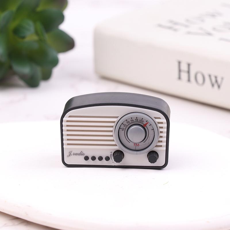 1PC Miniature Retro Radio Scale Model Ornaments Dollhouse Mini Radio Simulation Models Home Desktop Decor Crafts