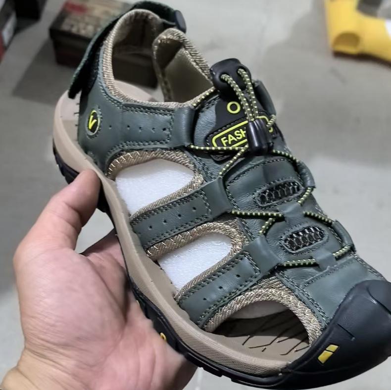 

2025 мужские сандалии новые летние мягкая подошва 48 большой размер пляжная обувь мужские популярные повседневные классные тапочки 48