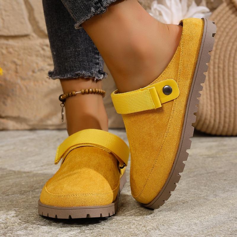 Fashion Women Flat Slippers 2025 New Closed Toe Slides Women Outdoor Flat Sandals Casual Clogs Slippers Summer Cork Platform Shoes Women