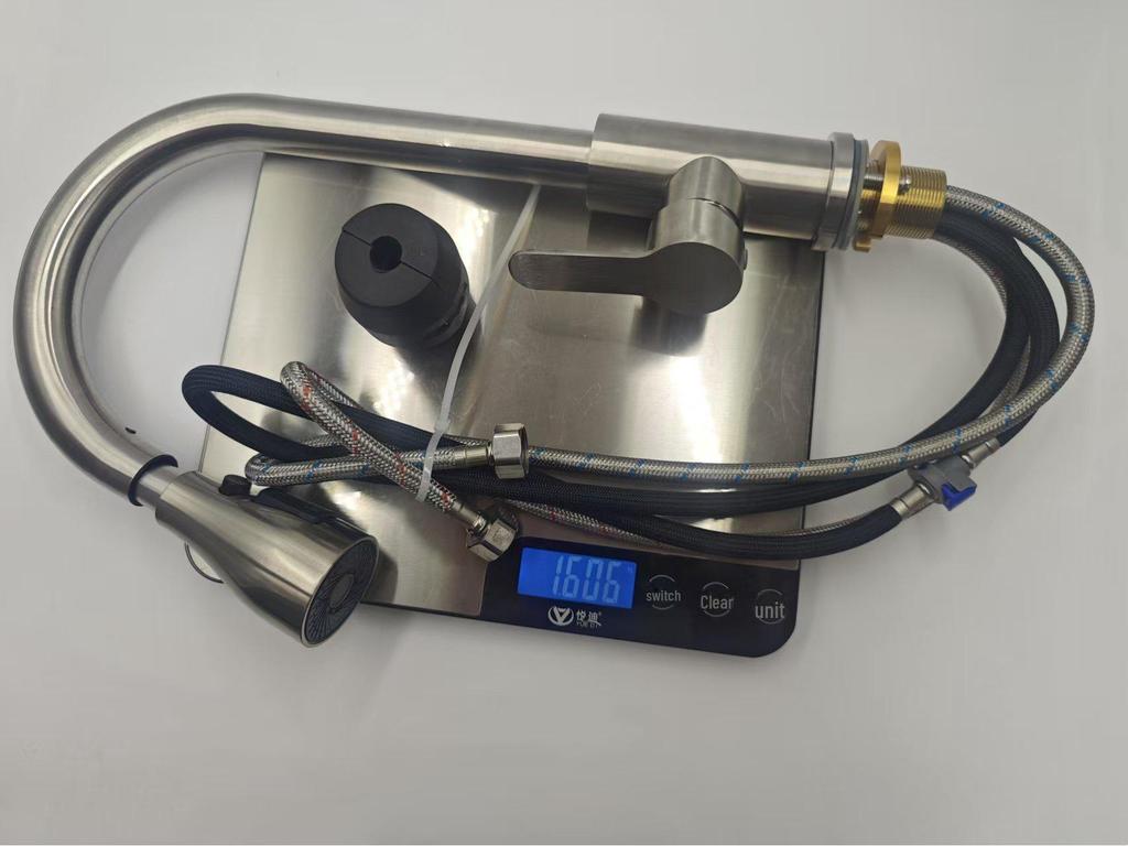 Baterie de bucătărie extractibilă din oțel inoxidabil cu temperatură dublă și cioc retractabil și rotativ