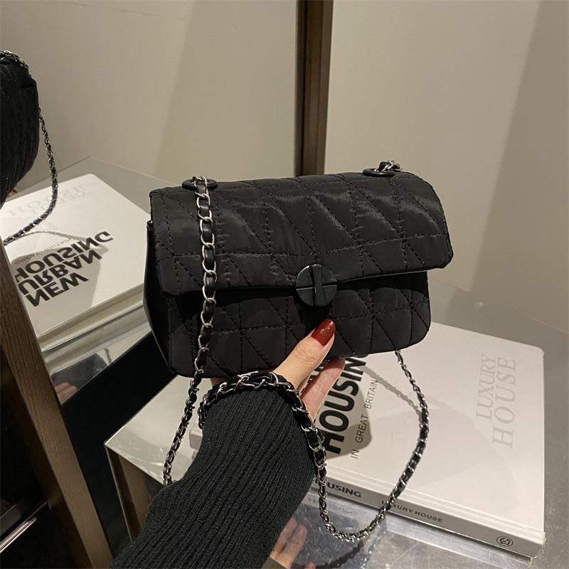 

Trendy Black White Red Brown Small Shoulder Bag For Women Fashionable Stylish Pu Leather чёрный