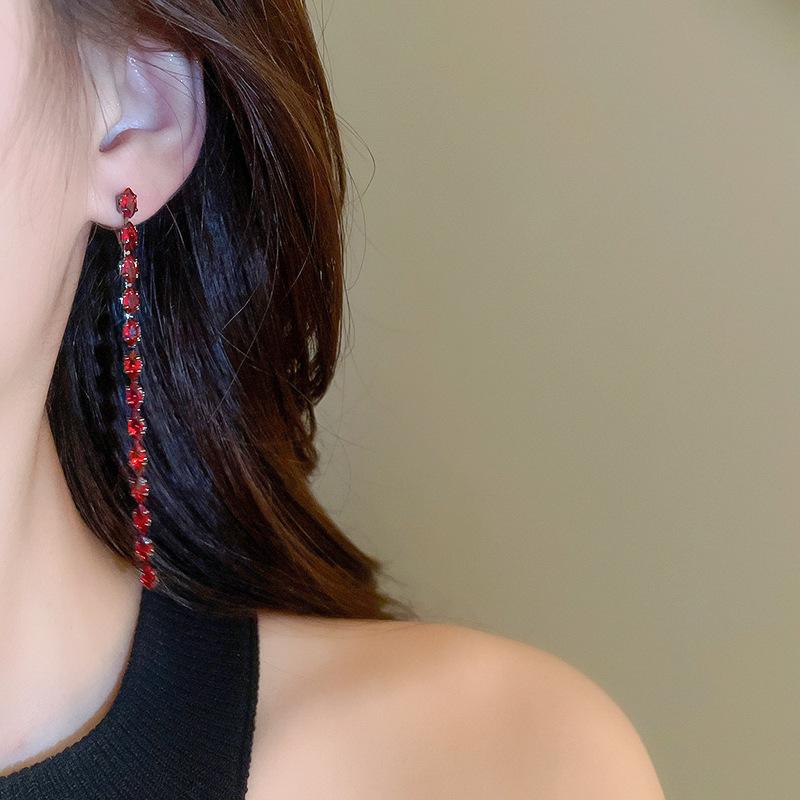 Silver Needle Cubic Zirconia Tassel Stud Earrings - Elegant and Exquisite Niche Design for Women