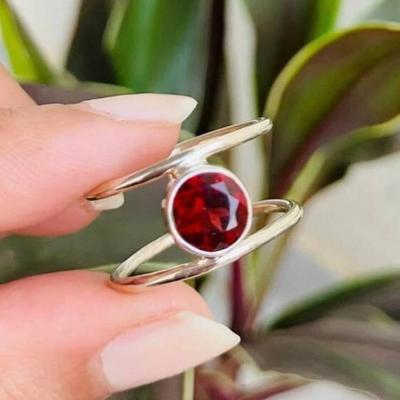 Granat-Edelstein-Ring, 925 Sterling Silber, Geburtsstein-Ring, Boho-Ring, massiver Ring, Statement-Ring, Ehering