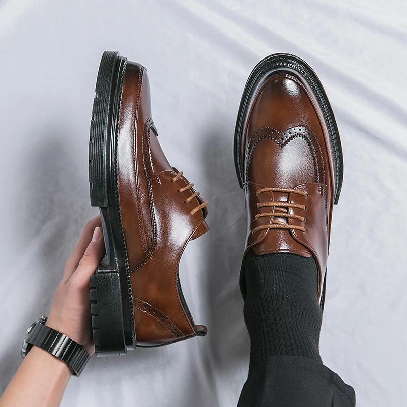 Fashion New Classic Men's Shoes Leather Fashion Dress Footwear Men All-match Male Business Shoes Lace-Up Brogue Oxfords Shoes For Men