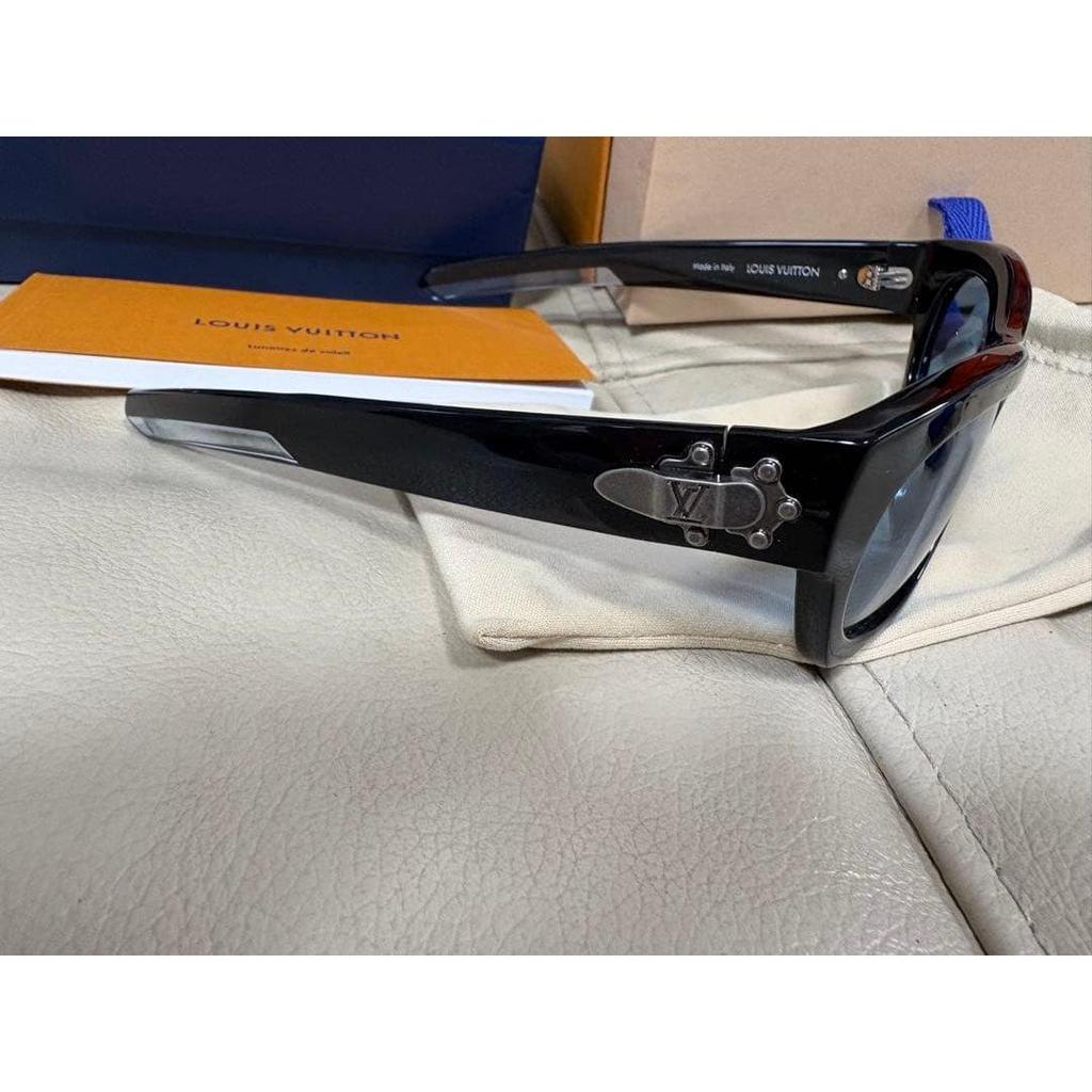 Used LV Frog Round Square Blue Lens