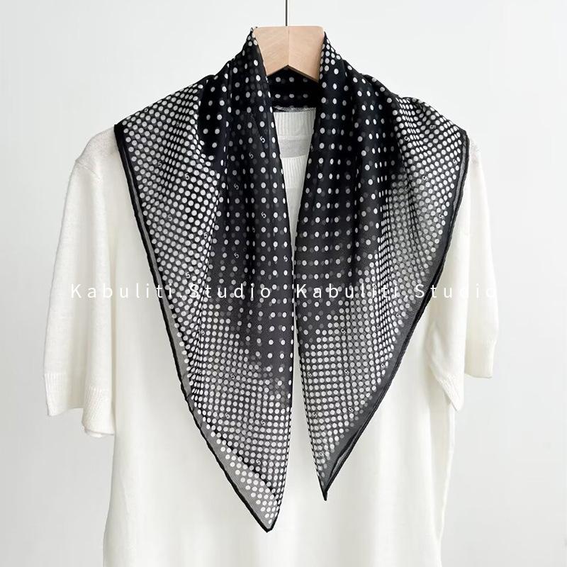 Polka dot small square scarf silk scarf women's matching shirt professional flight attendant neck protection neck circumference neck tulle scarf scarf