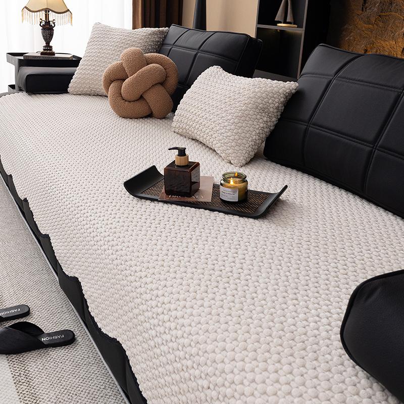

2025 New Four Seasons Universal Light Luxury Premium Corduroy Sofa Cover Pad Skin-friendly Machine Washable Sofa Cushion 45 * 45Cm pillow cover