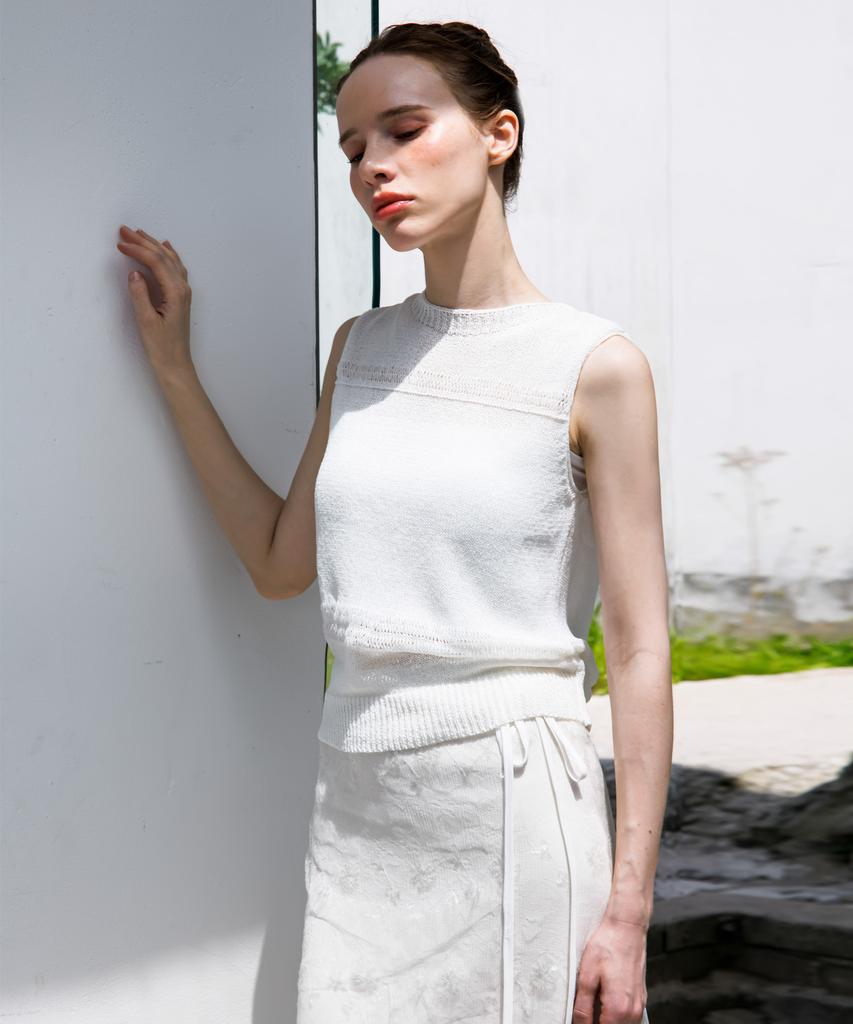 HYFVE Backless Knit Sleeveless