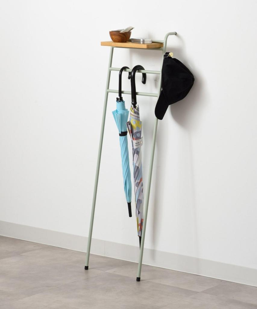 BRUNO Slim Ladder Rack, Standing Umbrella Rack for Entryways, Stylish Navy, Interior Slim Ladder Rack BOA157-NV